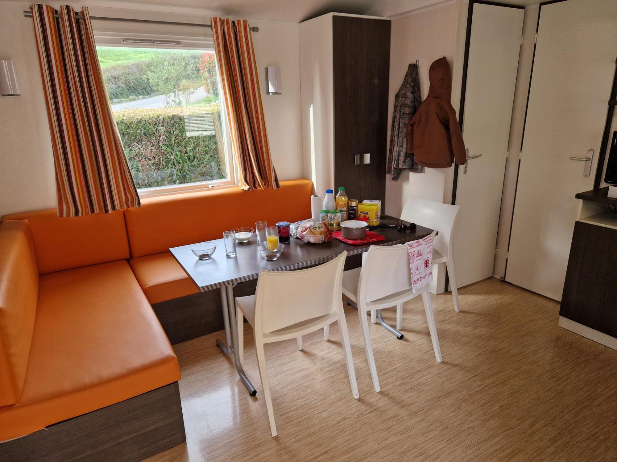 Camping Paradis Marmotel Saint-Geniez-dʼOlt Exterior foto