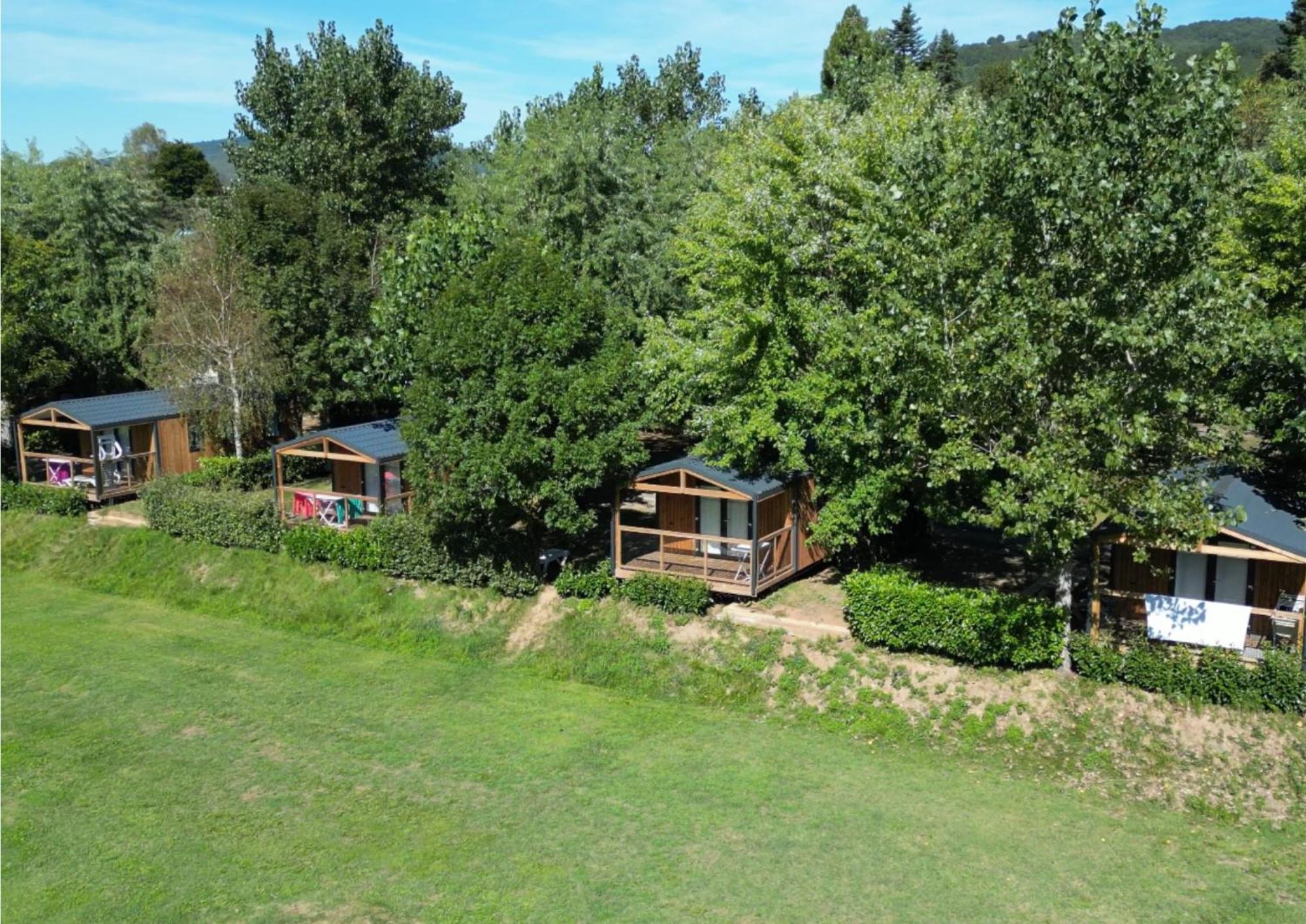 Camping Paradis Marmotel Saint-Geniez-dʼOlt Exterior foto