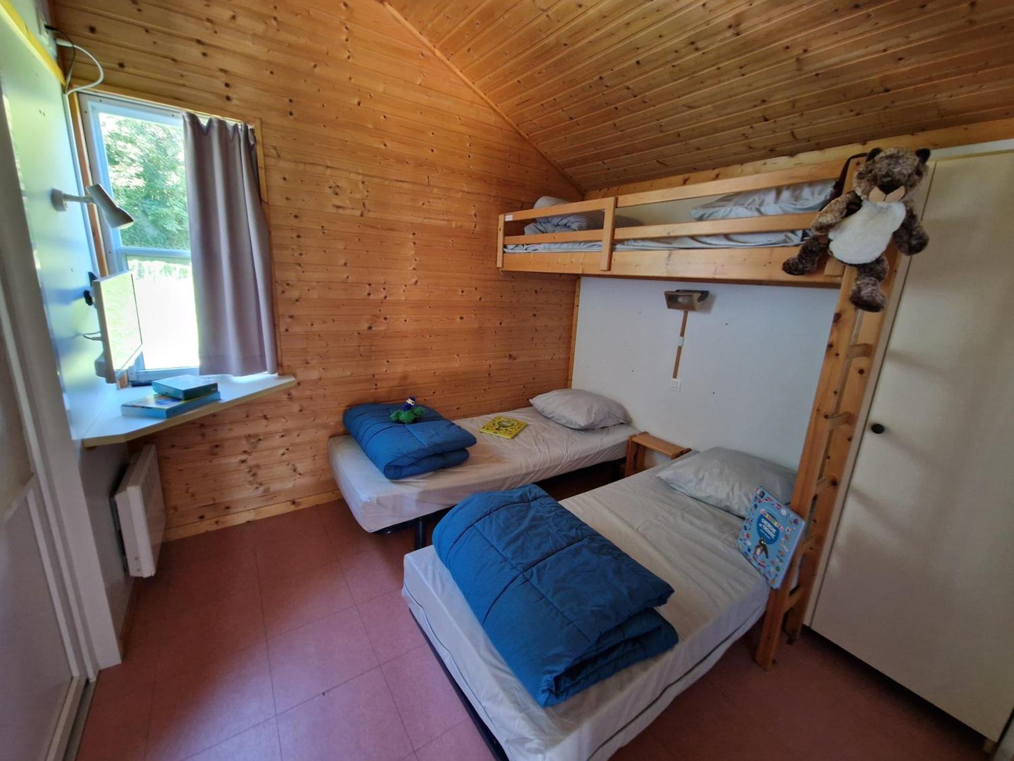 Camping Paradis Marmotel Saint-Geniez-dʼOlt Exterior foto