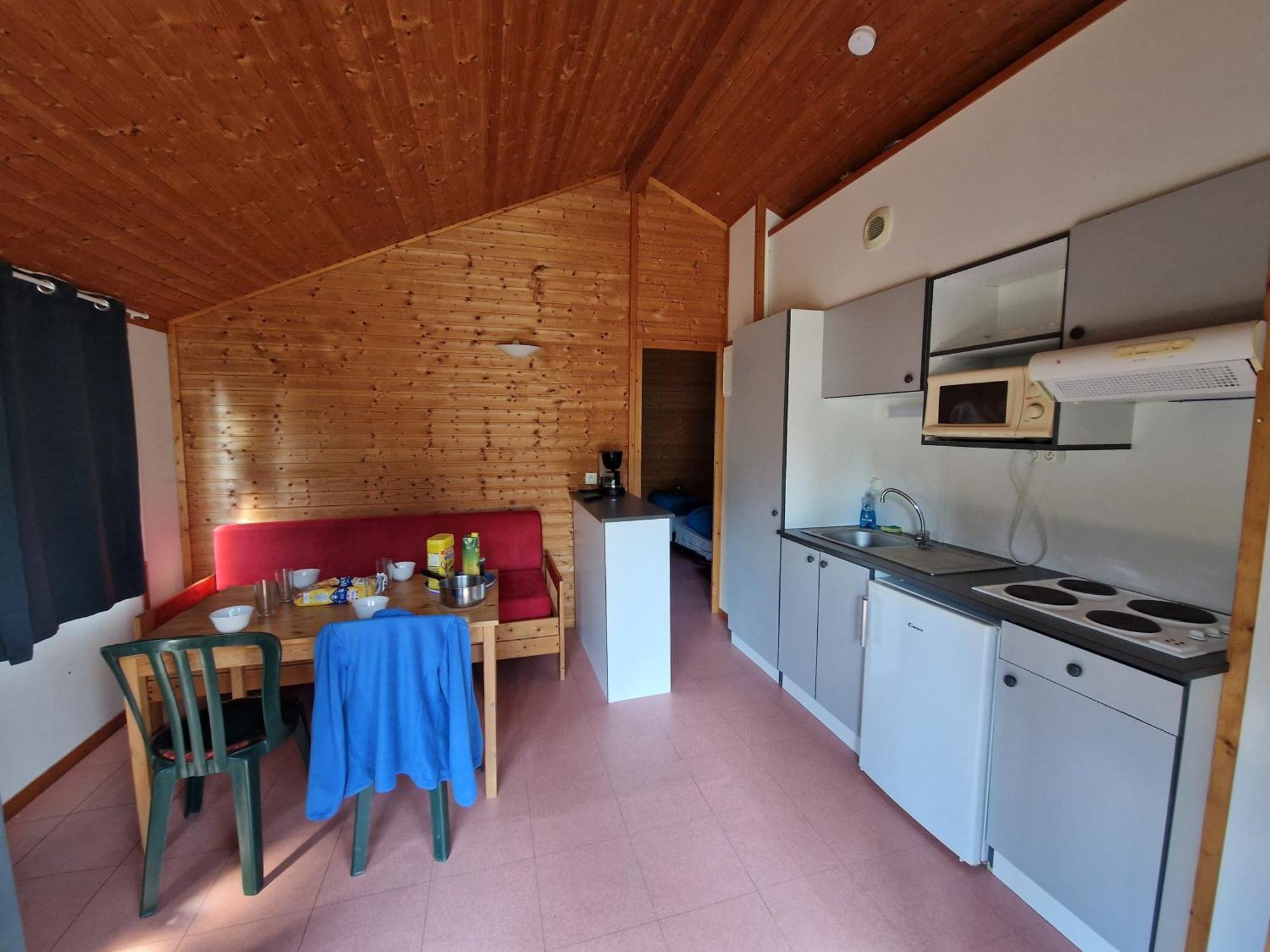 Camping Paradis Marmotel Saint-Geniez-dʼOlt Exterior foto